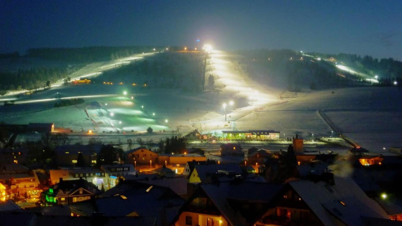 Komfort-Fewo Blickfang Willingen*** ヴィリンゲン エクステリア 写真